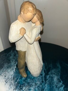 Willow Tree Promise figurine